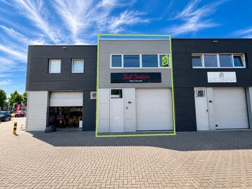 Bedrijfsunit/Bedrijfspand van circa 120m2 op de Markerkant, Huur, Bedrijfsruimte