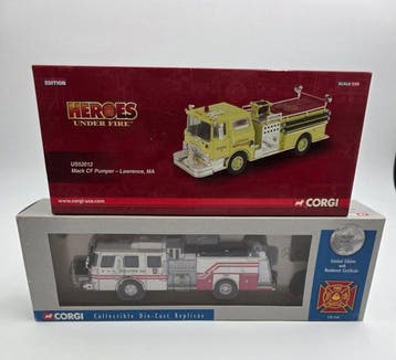 Corgi 1:50 - Model vrachtwagen (2) - Mack CF Pumper, Nieuw
