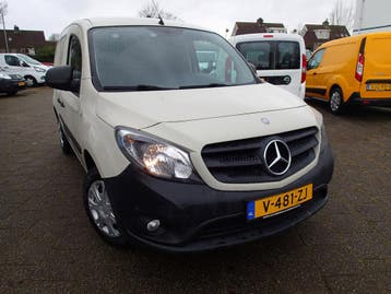 Mercedes-Benz Citan 112 BlueEFFICIENCY, Stof, Gebruikt, Overige kleuren, Overige brandstoffen