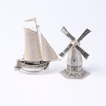 NO RESERVE. o.a. J. Niekerk. - Beeldje, Zeilschip &, Antiek en Kunst