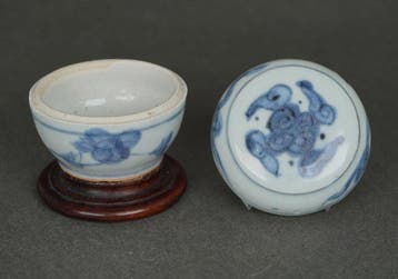Jiajing (1522-1566) - Doos - Grote dubbele Ruyi omgeven door