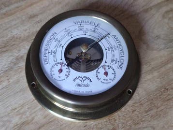 Altitude - Weerstation - messing en glas