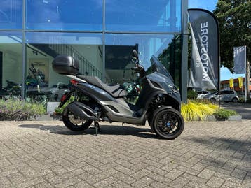 Piaggio MP3 310 HPE (bj 2026), Scooter, Occasion, 11 kW of minder, Automaat