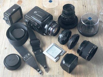 Hasselblad, Carl Zeiss 500 C/M + Planar 100m + Sonnar 150mm, Nieuw