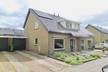 Te huur: Huis Auwemalaan in Leek, Groningen, Leek