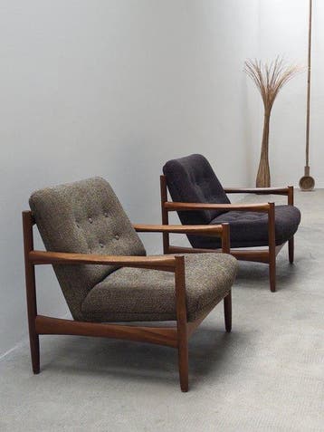 im Stil von Ib-Kofod Larsen - Fauteuil (2) - Teak, Textiel -, Antiek en Kunst