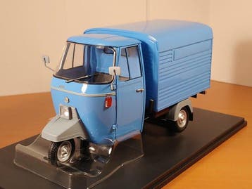 MITICA 1:18 - Model bestelwagen - Piaggio Ape P501 Gesloten, Nieuw