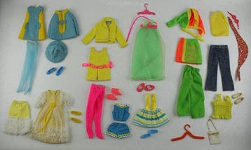 Mattel - Barbiepop Lot of Barbie / Frankie / Skipper /