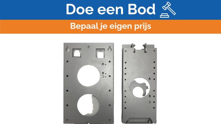 Bieden: Sharp Universal Heavy-Duty Wall Mount Bracket for 1, Watersport en Boten, Navigatiemiddelen en Scheepselektronica, Kabel of Apparatuur