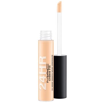 MAC Cosmetics NC30 Studio Fix 24-Hour Smooth Wear Concealer, Ophalen of Verzenden, Nieuw, Gehele gezicht, Make-up