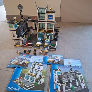 Lego Set - 7744 - City - City Politiebureau, Kinderen en Baby's, Speelgoed | Duplo en Lego, Nieuw