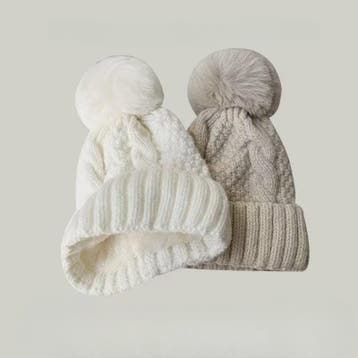 Warme Gebreide Wintermuts met Pluche Pompom - Stijlvol & Vee, Verzenden, Nieuw