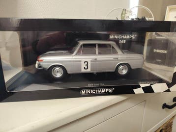 Minichamps 1:18 - Modelauto - BMW 1800 TiSA Jacky Ickx Spa, Nieuw