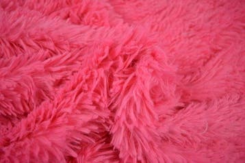 Fuchsia langharig bont stof  - Rol van 10 meter, 120 cm of meer, Ophalen of Verzenden, Roze, Polyester