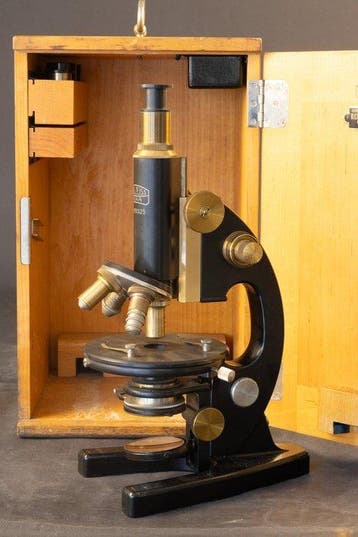 Monocular compound microscope - Stativ BCE - 1930-1940 -