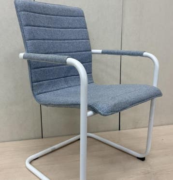 Vergaderstoel Classic Grey (Blauw), Huis en Inrichting, Stoelen, Ophalen of Verzenden, Gebruikt, Blauw