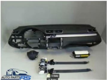 Dashboard + Airbags +Veiligheidsgordels Volkswagen Passat b7, Verzenden, Nieuw, Volkswagen