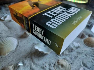 Terry Goodkind - Fantoom - Tiende Wet, Gelezen
