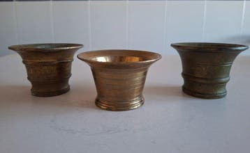 Vijzel (3) - Verguld brons - 3 bronzen mortieren