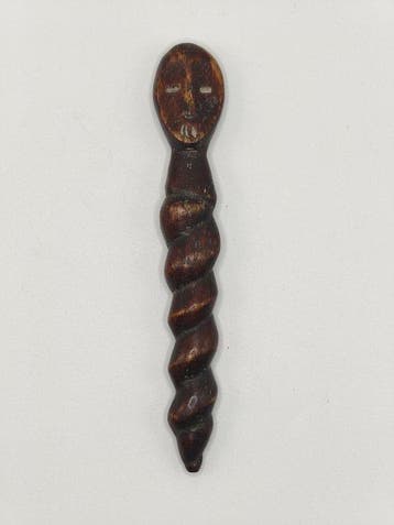 Figura ritual - Figuur - Mbwoolo Kiteki - Yaka -