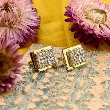 Gouden oorstekers met zirconia (Oorbellen), Sieraden, Tassen en Uiterlijk, Oorbellen, Gebruikt, Overige kleuren, Ophalen of Verzenden