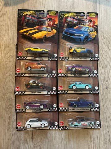 Hot Wheels 1:64 - Modelauto (10) - Boulevard premium 101/110, Nieuw