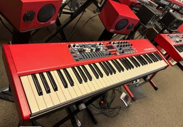 Nord Electro 6D 73 kort gebruikt in nieuwstaat, Muziek en Instrumenten, Ophalen of Verzenden, Zo goed als nieuw