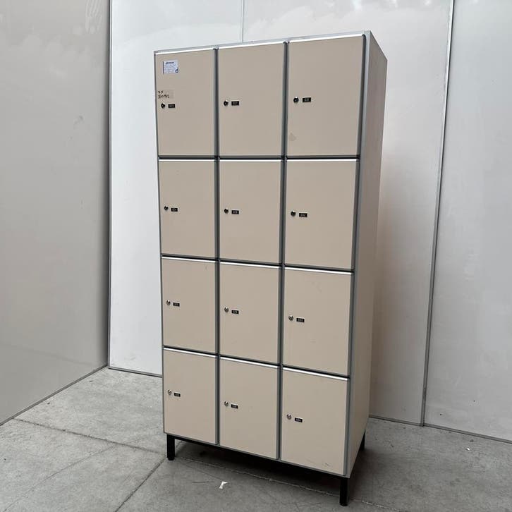 12-deurs Aestic lockerkast - 195x92x55 cm, Huis en Inrichting, Kasten | Lockerkasten, Ophalen of Verzenden