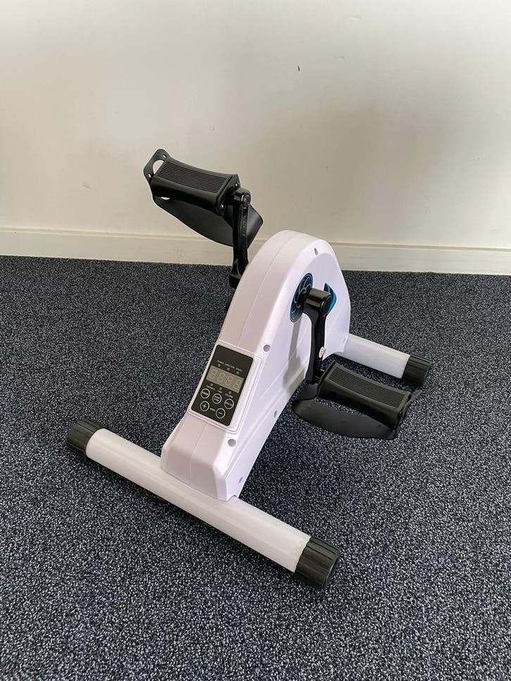 Elektrisch Aangedreven Stoelfiets Nieuw Gratis Verzending!, Sport en Fitness, Fitnessmaterialen, Overige typen, Nieuw, Armen, Benen