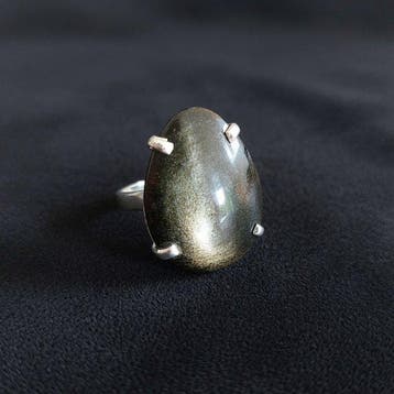 Ring van gouden obsidiaan uit Mexico. Montage op 925 zilver.