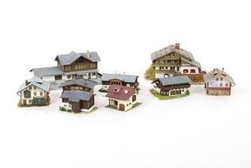 Faller, Kibri, Pola, etc. N - Modeltreingebouwen (9) - Negen, Hobby en Vrije tijd, Modeltreinen | N-Spoor, Nieuw