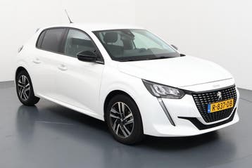 Private Lease - Peugeot 208 - Allure 1.2 PureTech 75 5d, Gebruikt, Met garantie (alle), Handgeschakeld, Lease