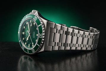 AKOR Le Locle Swiss - Emerald Diver Automatique - Zonder, Nieuw
