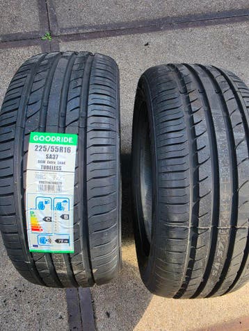 225/55R16 99W 2 Banden, Ophalen, 16 inch, Nieuw, Band(en)