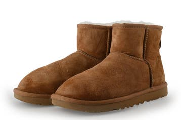 Ugg Enkellaarzen in maat 38 Bruin, Kleding | Dames, Bruin, Verzenden, Lage of Enkellaarzen, Zo goed als nieuw