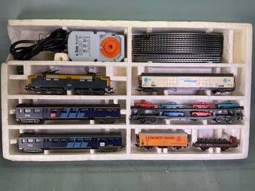 Lima H0 - 88.15.3418 - Treinset (1) - Startset met loc 1220,, Nieuw