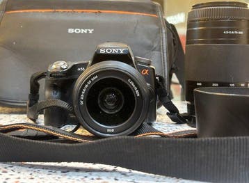 Sony A55 + DT 18-55mm + DT 75-300mm Digitale hybride camera, Nieuw