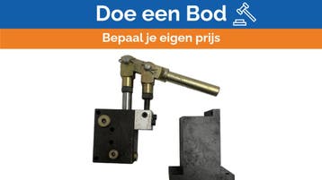 Bieden: Besenzoni 3D45310 emergency hydraulic pump kit with, Watersport en Boten, Ophalen of Verzenden, Nieuw, Zeilboot of Motorboot