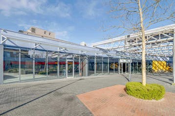 Winkelruimte te huur Emmen Houtweg 293-295, Huur, Winkelruimte