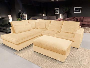 Hoekbank Leusden - hoekbanken - Creme - Velvetstof, Huis en Inrichting, Nieuw, 150 cm of meer, Stof, 250 tot 300 cm