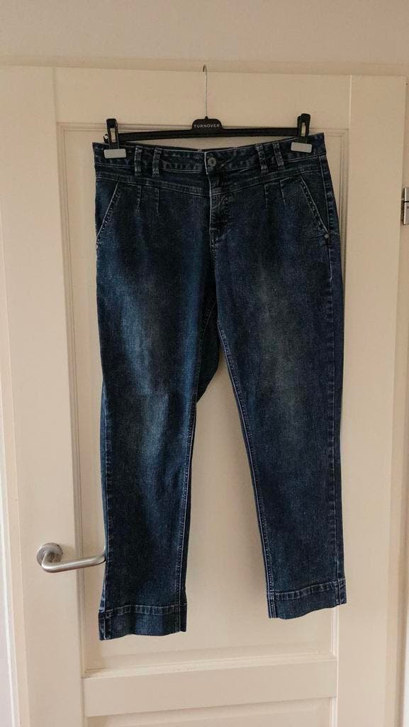 mooie donkerblauwe jeans RED BUTTON maat 42, Kleding | Dames, Spijkerbroeken en Jeans, Blauw, Zo goed als nieuw, Ophalen of Verzenden