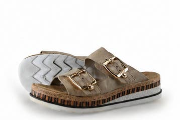 Rieker Sandalen in maat 42 Beige, Verzenden, Beige, Sandalen of Muiltjes, Gedragen