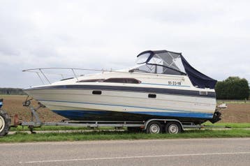 Veiling: Speedboot Bayliner 91-23-YN Benzine Met Aanhangwage, Ophalen, Gebruikt, Benzine