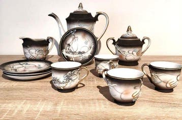 Japans Dragonware porseleinen thee- en koffieservies met