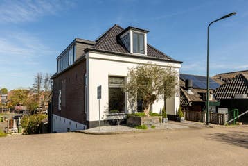 Te huur: Huis Lekdijk in Ammerstol, Ammerstol, Zuid-Holland