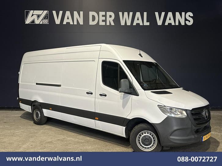 Mercedes-Benz Sprinter | 317 CDI 170pk L3H2 Euro6 Airco |, Auto's, Bestelauto's, Dealer onderhouden, Te koop, Handgeschakeld, Diesel