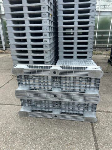 kunststof pallets zwaar 80x120 cm partij grijs en zwart