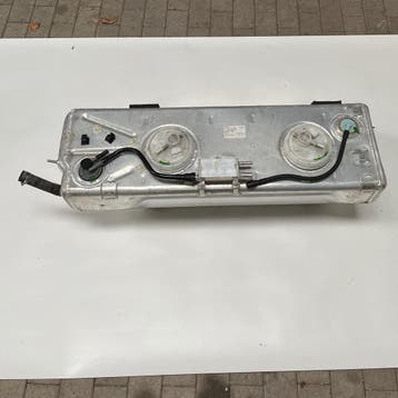 Maserati Quattroporte 5 Fuel tank alloy - 214699 - 233037, Auto diversen, Autosport-onderdelen, Ophalen of Verzenden, Gebruikt