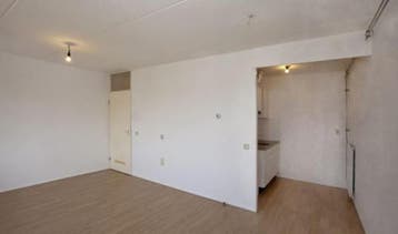 Te Huur Studio Ceintuurbaan In Rotterdam, Huizen en Kamers, 20 tot 35 m², Rotterdam