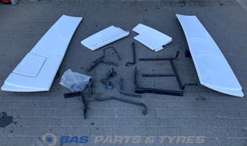 Spoilerset Volvo FH4 Globetrotter XL L2H3 82295773, Ophalen, Gebruikt, Volvo, Carrosserie en Plaatwerk
